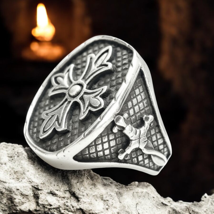 Medieval Plata Anillo Sello Caballeros Templarios Con Cruz Patriarcal - (1) - Catawiki