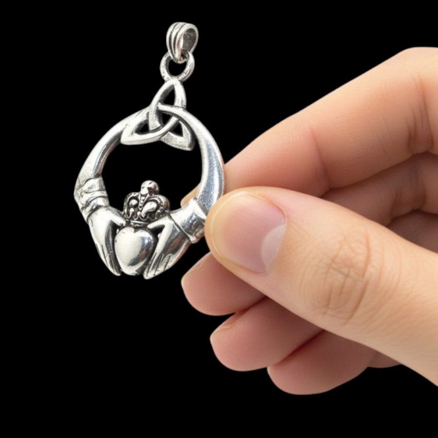Dije Celta Claddagh Con Triqueta En Plata 4 Cm 6 Gr Art 267 - Imagen 5