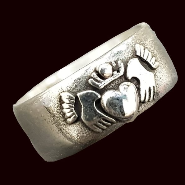 Anillo Celta Claddagh Nudo Plata Ancho 0,8 Cm 5,5 Gr Art 737