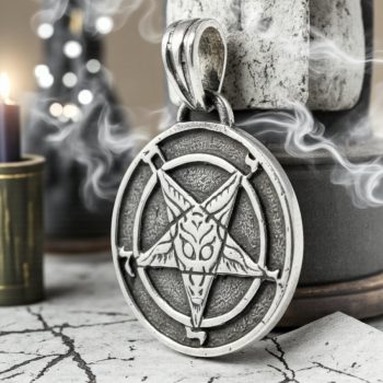 Medalla Baphomet Pentaculo En Plata 1,8 Cm 3,5 Gr Art 1079