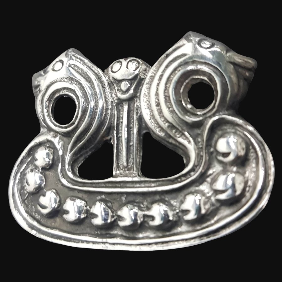 Mjolnir Drakar Vikingo En Plata 3 X 4,5 Cm 20 Gr Art 1084 - Imagen 2