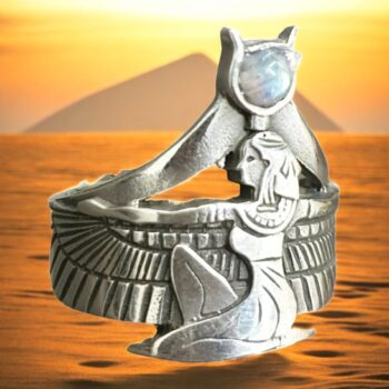 Anillo Egipto Diosa Isis En Plata 2 X 1,5 Cm 10 Gr Art 1097