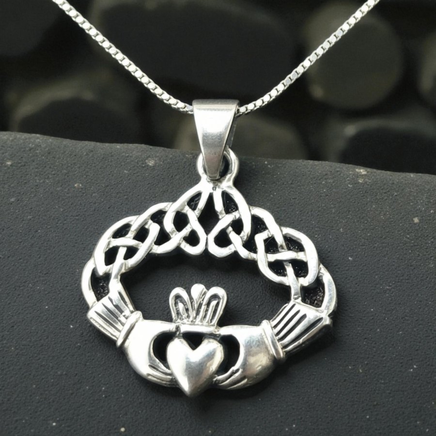 Dije Celta Claddagh En Plata 2,5 X 1,5 Cm 4 Gr Art 1260