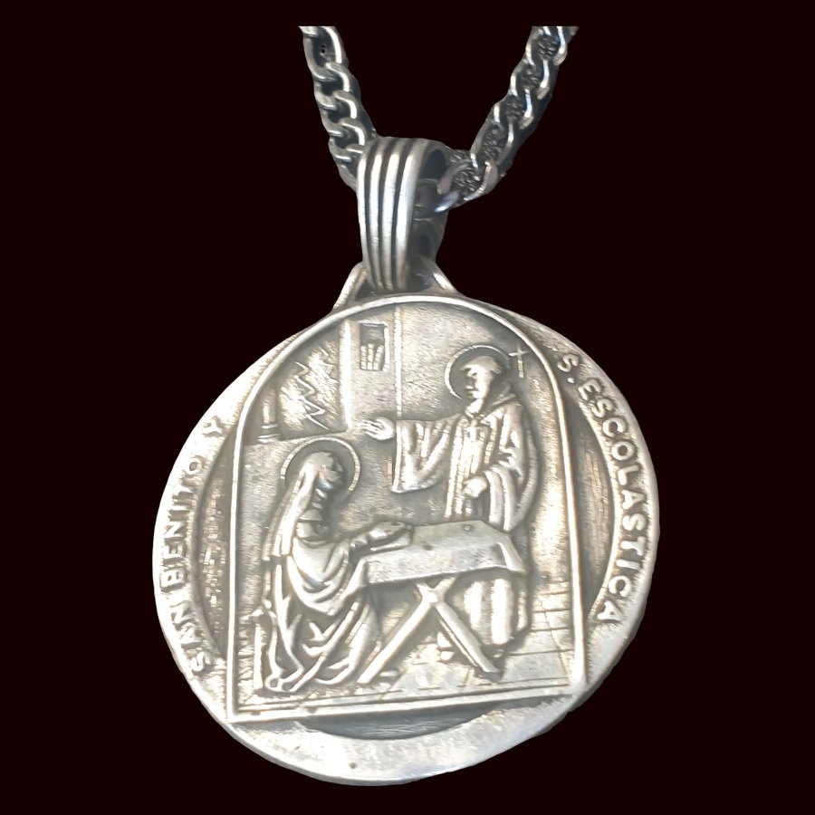 Dije San Benito Santa Escolástica Plata 3 Cm 15 Gr Art 1289 - Imagen 3