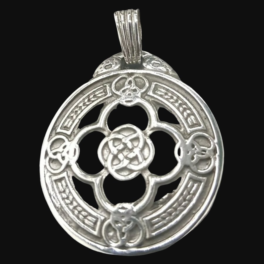 Dije Celta Nudo Perenne En Plata 12,5 Gr 4 X 3 Cm Art 1335 - Imagen 3