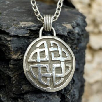 Dije Celta Nudo Perenne Del Amor 2,3 Cm 6 Gr Plata Art 170