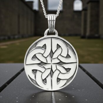 Dije Celta Triqueta Y Nudos 4 X 3 Cm 11 Gr En Plata Art 233