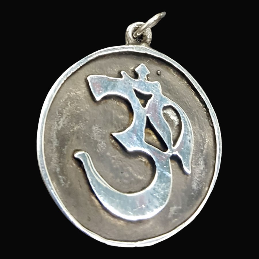 Dije Simbolo Om En Plata 2,7 Cm 10 Gr Art 255 - Imagen 3