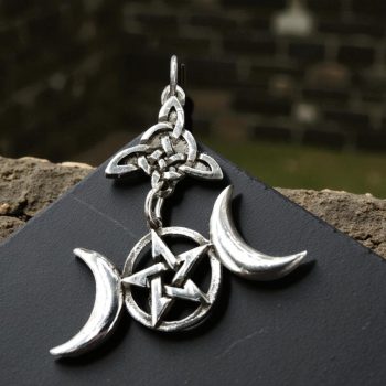 Dije Wicca Triqueta Triple Diosa 4 Cm 5 Gr En Plata Art 433