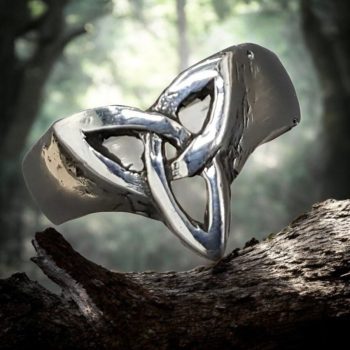 Anillo Celta Triqueta En Plata 5,7 Gr 1,5 Cm Art 490