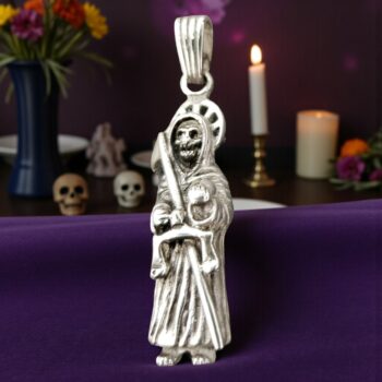 Dije Santa Muerte En Plata 4,5 X 1 Cm 10 Gr Art 507