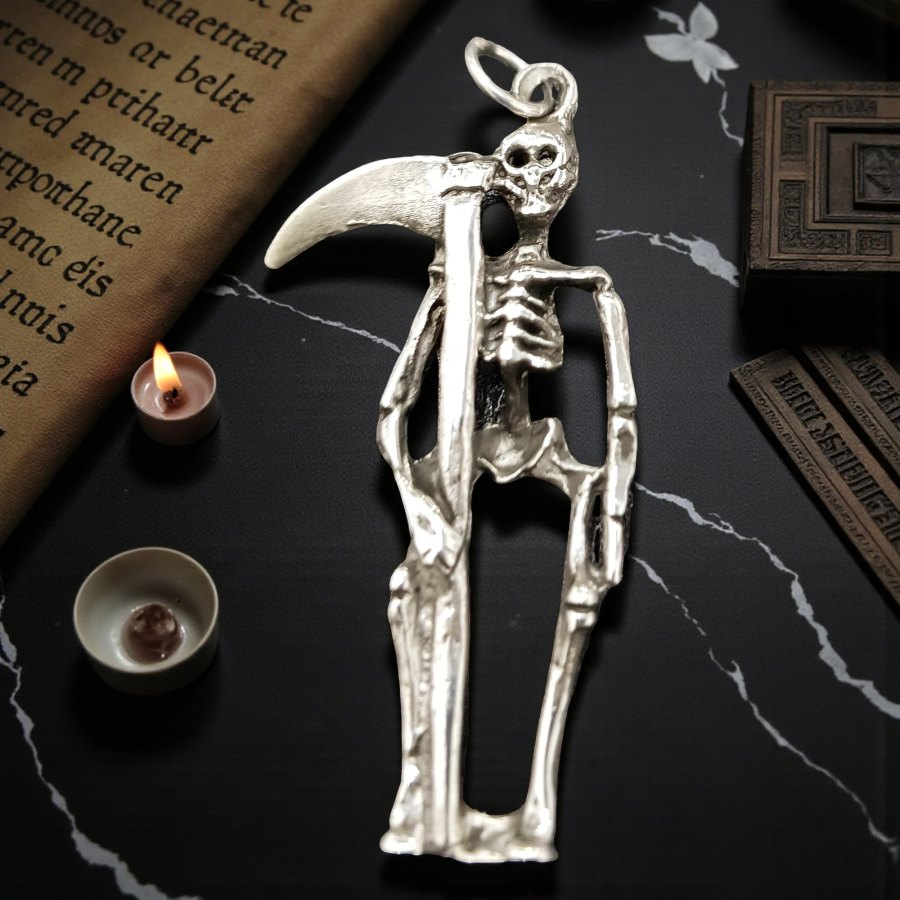 Dije San La Muerte En Plata 5 X 2,5 Cm 5,5 Gr Art 513