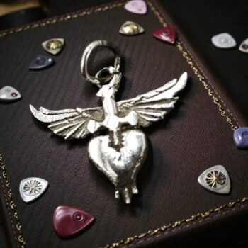 Dije Bon Jovi En Plata 1,5 X 1,5 Cm 2 Gr Art 583