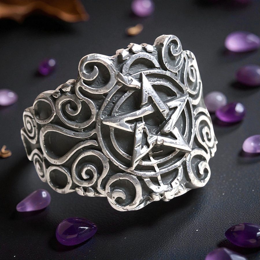 Anillo Pentaculo Gotico En Plata 2 X 2 Cm 9 Gr Art 882