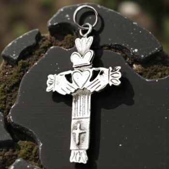 Dije Cruz Celta Claddagh En Plata 3,5 X 2 Cm 2,5 Gr Art 922