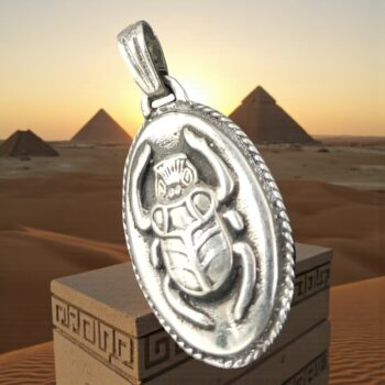 Dije Escarabajo Pequeño En Plata 3 X 2 Cm 5,3 Gr Art 927