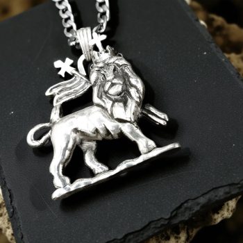 Dije Leon Judah Rastafari 4 X 3 Cm 39 Gr En Plata Art 1194