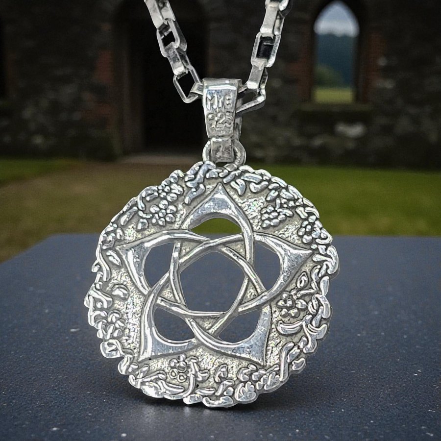 Medalla Estrella De La Diosa Wicca En Plata 3,5 Cm Art 120