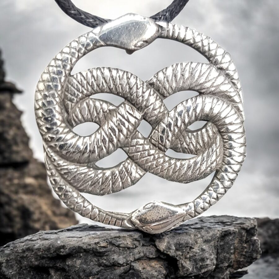 Medalla Wuivre Auryn Celta 3 Cm En Plata 9,5 Gr Art 31