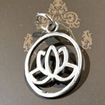 Medalla Flor De Loto En Plata 1,8 Cm 2,2 Gr Art 677