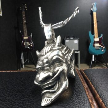 Dije Calavera Demonio Japones En Plata 15 Gr 3,5 Cm Art 1230