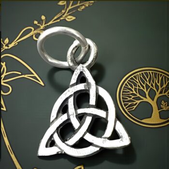 Dije Celta Triqueta Vida Muerte Retorno 2 Cm Plata Art 1222