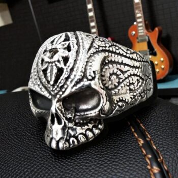 Anillo Calavera De Plata Y Piedra 2,5 X 1,5 Cm 14 Gr Art 397