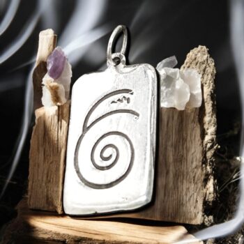 Dije Reiki Dai Ko Myo Tibetano Esmalte 2,5 X 1,5 Cm Art 933