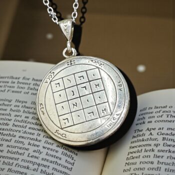 Dije Wicca Primer Pentaculo consagrado a Saturno Plata 3 Cm 44 Sellos de Salomón Art 1710