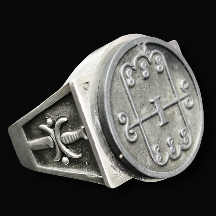 Anillo Demonio 7 Marques Aamon 72 Demonios Clave menor de Salomón Goetia En Plata 2,2 cm x 1,8 cm 18 Gr Art 1785