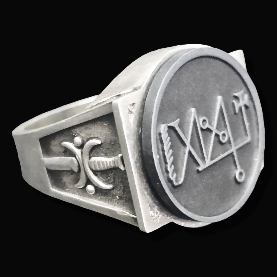Anillo Demonio 41 DUQUE FOCALOR 72 Demonios Clave menor de Salomón Goetia En Plata 2,2 cm x 1,8 cm 18 Gr Art 1819