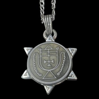 Dije Demonio 49 DUQUE CROCELL y Sello secreto Salomón 72 Demonios Clave menor de Salomón Goetia En Plata 3 x 2,5 cm 12 Gr Art 1908