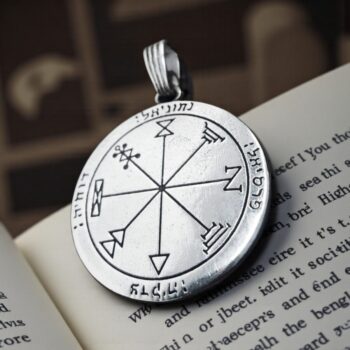 Dije Salomón Primer y segundo Pentaculo consagrado a Júpiter en Plata 4 Cm 17 Gr 44 Sellos de Salomón Art 118