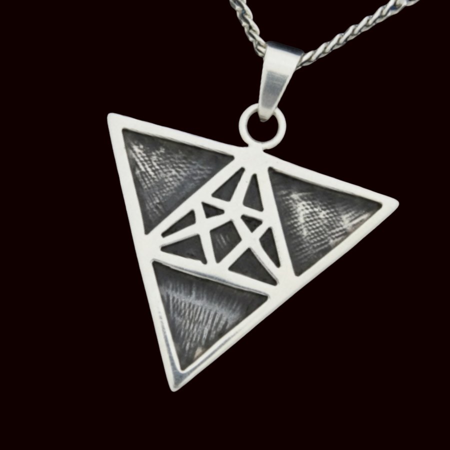 Dije Símbolo Pleyadiano Soñar 3 Cm 8 Gr En Plata Art 1947 - Imagen 3