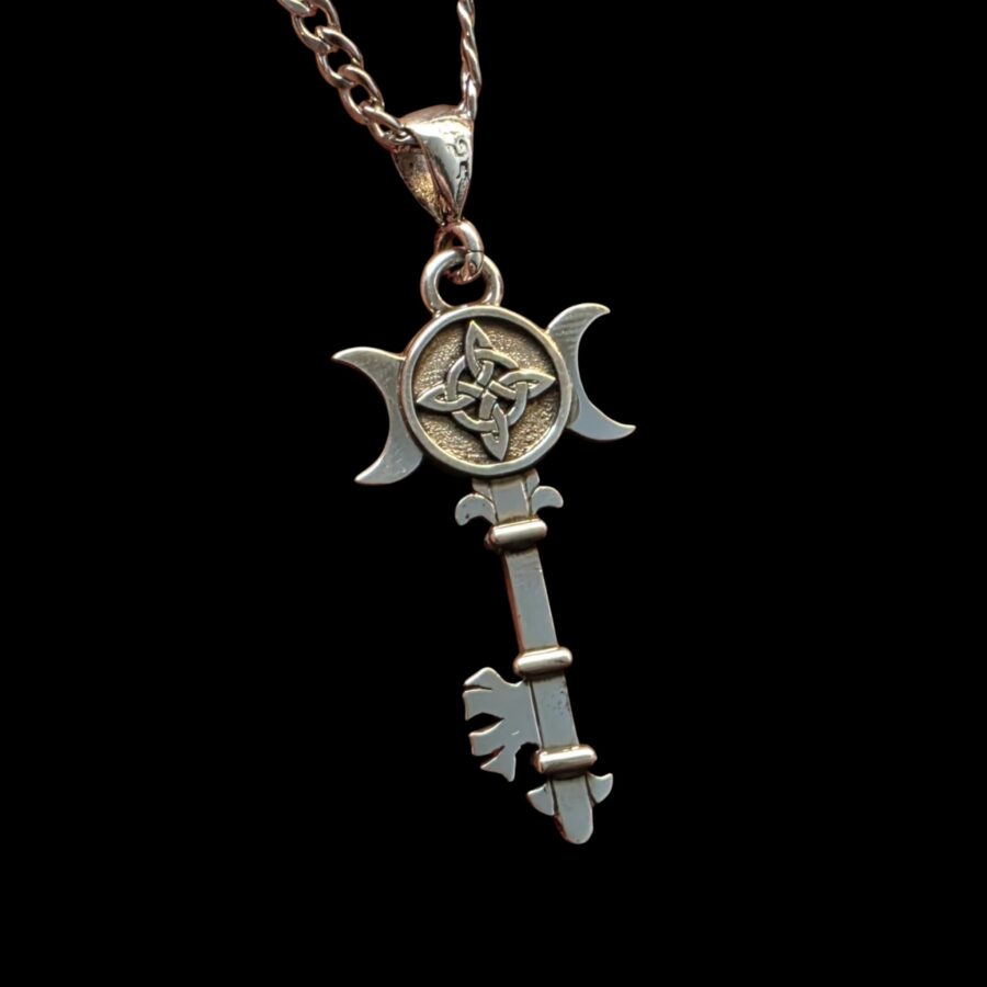Dije Llave Wicca Triple Diosa en Plata 925 con pentáculo y nudo de bruja Amuleto de Protección y Magia Joyería Esotérica 4 cm 5 Gr - Imagen 6