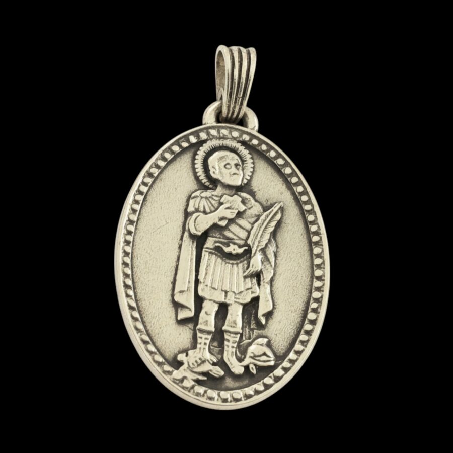 Medalla San Expedito en Plata 925 (4,5 x 2,5 cm – 10 gr) Talismán de Victoria y Protección en Causas Urgentes - Imagen 8